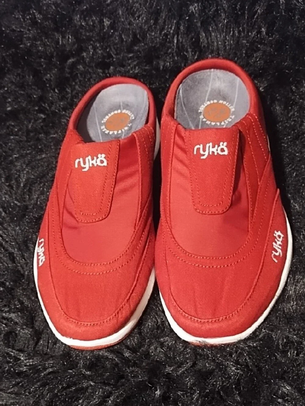 Ryka VGC Women's Red Slip-On Sneakers Size 6 Orthaheel.